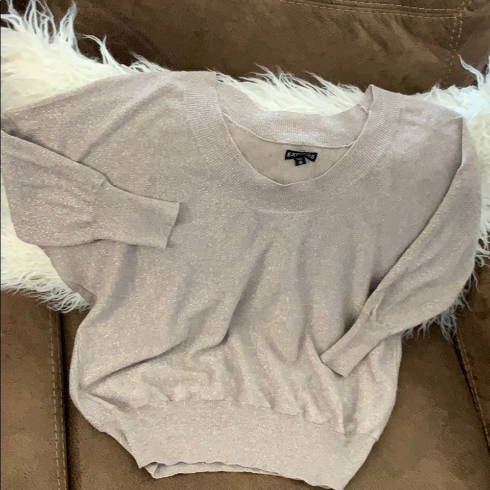 Express Blouse with Elbow Length Sleeves